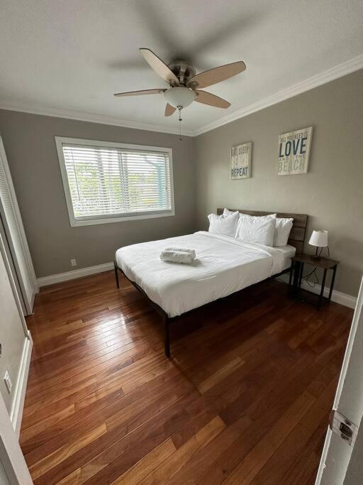 #1 Fort Lauderdale House - Heated Salt Water Pool - Private Oasis-Updated Gorgeous 3Br 3Ba - Las Olas エクステリア 写真